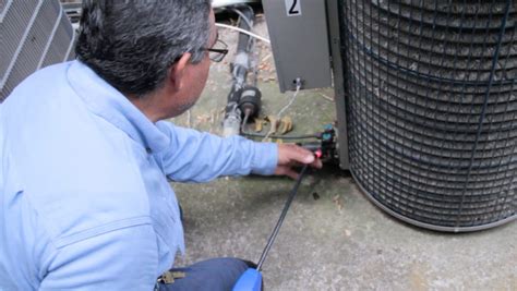 Exploring Alternative Approaches: Frost Magic as an Eco-Friendly AC Refrigerant Leak Stopper
